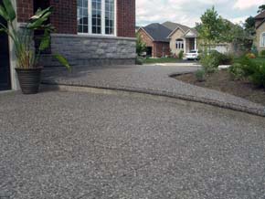 Exposed aggregate driveway and extrance Hamilton ON