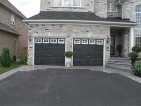 Stamped concrete steps and driveway border Hamilton ON